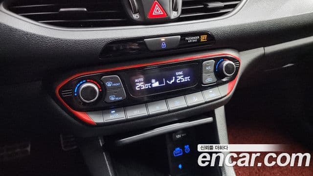 Hyundai i30 (PD) Sport Premium, 2018 16