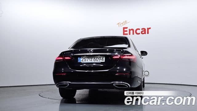 Mercedes-Benz E-класс W213 Exclusive, 2023 4