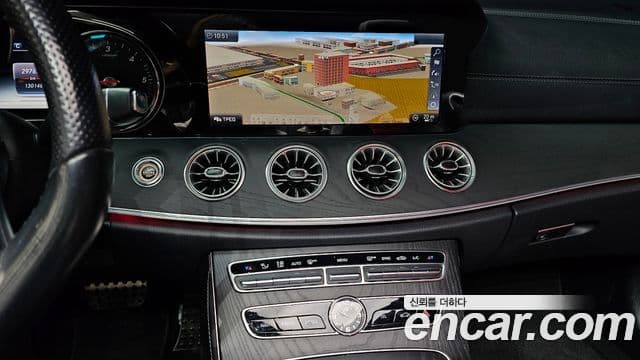 Mercedes-Benz E-класс W213 E220d кабриолет, 2018 14