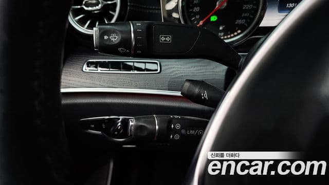 Mercedes-Benz E-класс W213 E220d кабриолет, 2018 19