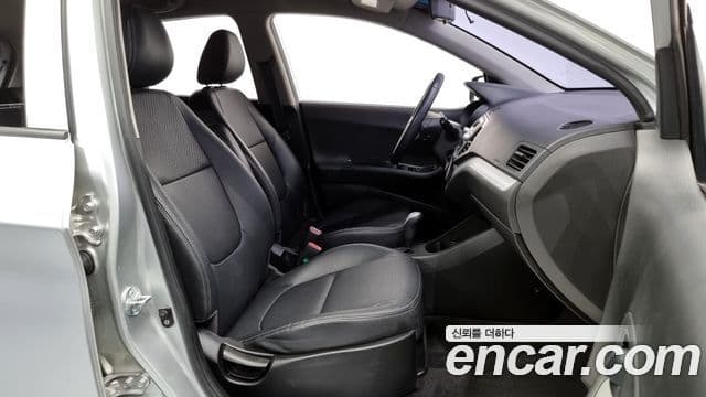 Kia All New Morning Deluxe, 2013 11