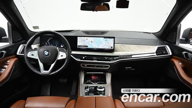 BMW X7 (G07) xDrive 40i Design Pure Excellence 6인승, 2024 7