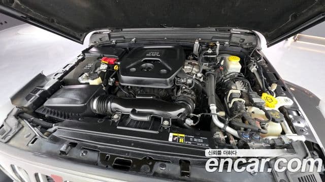 Jeep Wrangler (JL) 2.0 Overland 4도어, 2019 6