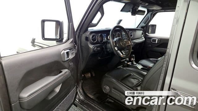 Jeep Wrangler (JL) 2.0 Overland 4도어, 2019 10