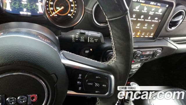 Jeep Wrangler (JL) 2.0 Overland 4도어, 2019 18