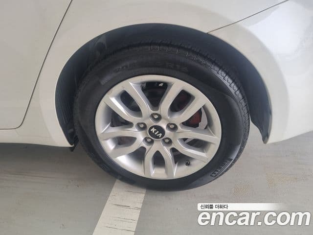 Kia K3 Prestige, 2015 19