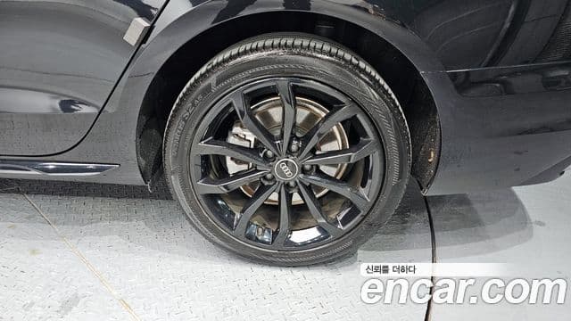 Audi A4 (B9), 2023 все фото