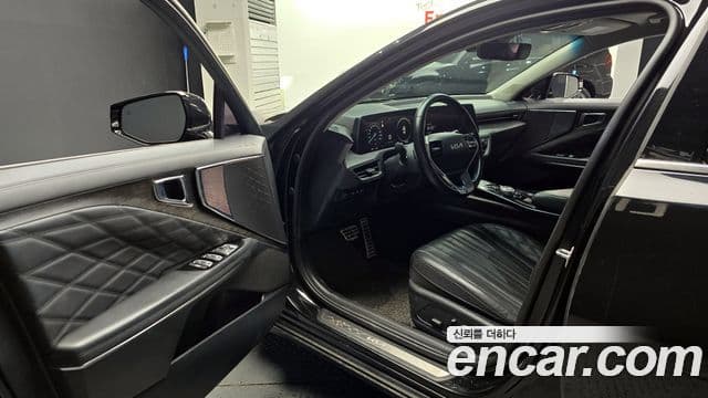 Kia K8 гибрид Signature, 2022 10