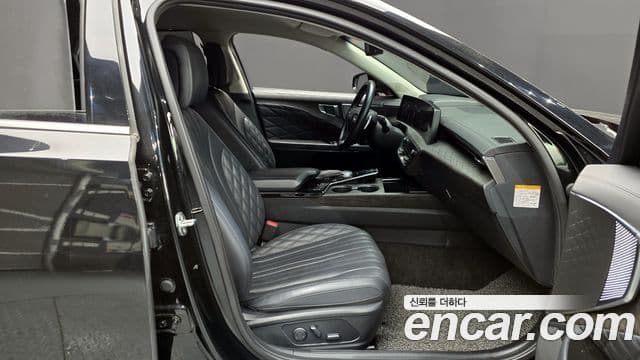 Kia K8 гибрид Signature, 2022 11