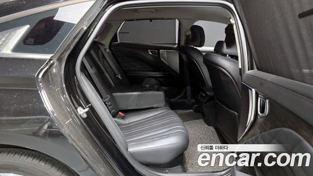 Kia K8 гибрид Signature, 2022 12