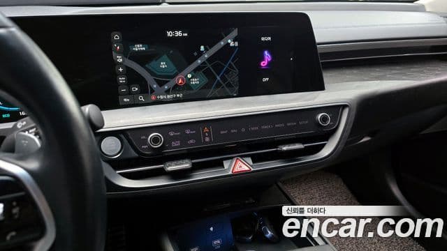 Kia K8 гибрид Signature, 2022 14