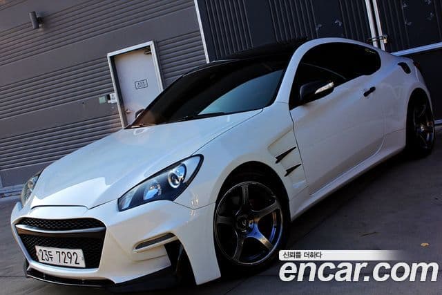 Hyundai Genesis купе 200 турбо D, 2010 1