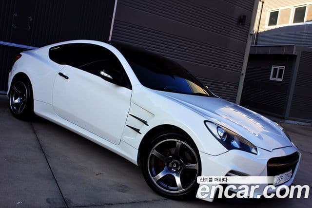 Hyundai Genesis купе 200 турбо D, 2010 13