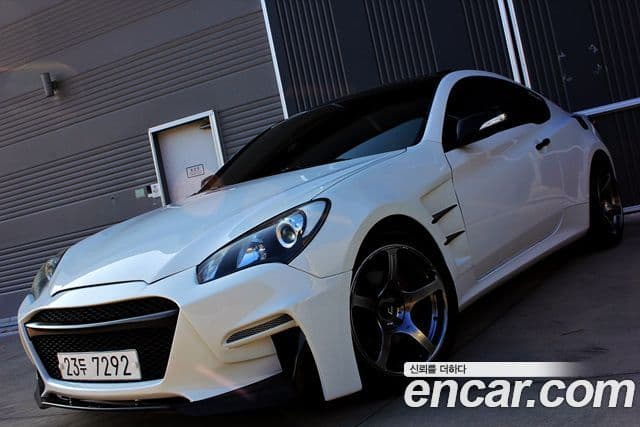 Hyundai Genesis купе 200 турбо D, 2010 14