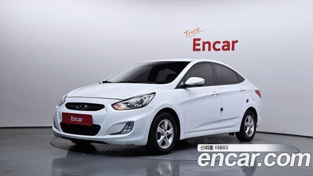 Hyundai Accent(новый кузов / новое поколение) Premier, 2012 1