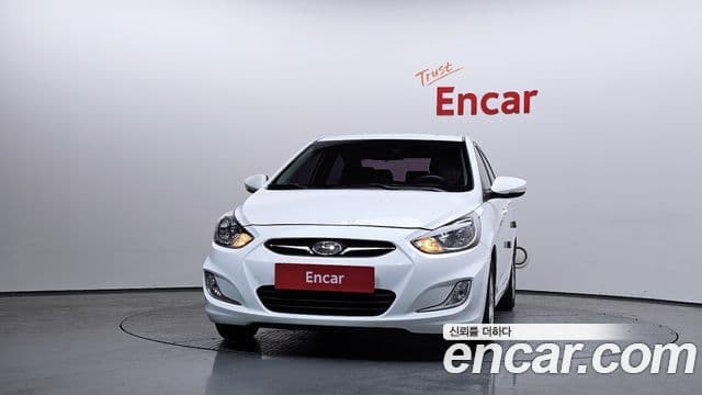 Hyundai Accent(новый кузов / новое поколение) Premier, 2012 3