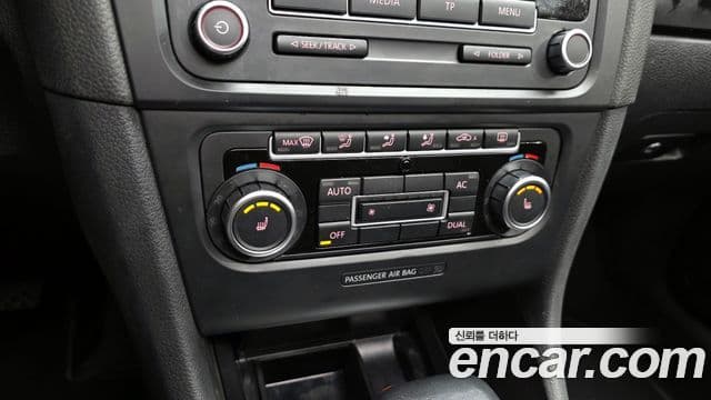 Volkswagen Гольф 6세대, 2010 15