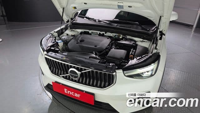 Volvo XC40 B4 Ultimate Bright, 2023 6