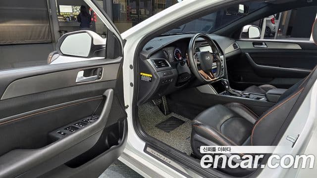 Hyundai LF Sonata Exclusive, 2017 11