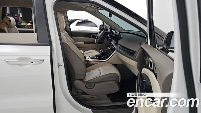 Kia Carnival 4세대 Prestige, 2023 11