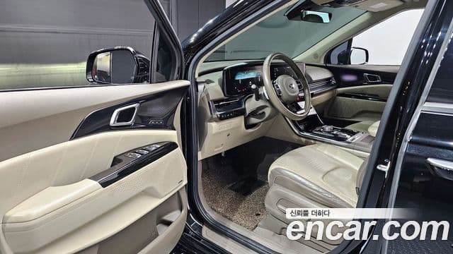 Kia Carnival 4세대 Signature, 2021 11