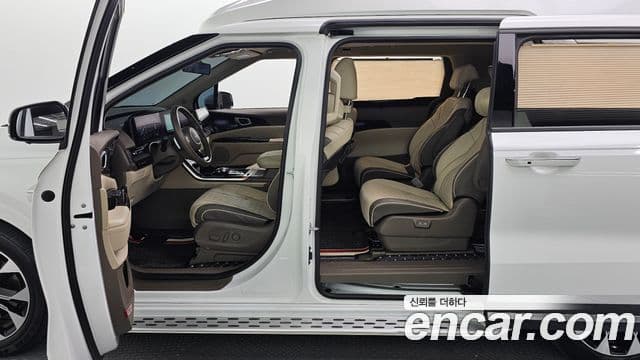 Kia Carnival 4세대 бензин 9인승 High Limousine(компания по спецнадстройкам), 2023 10