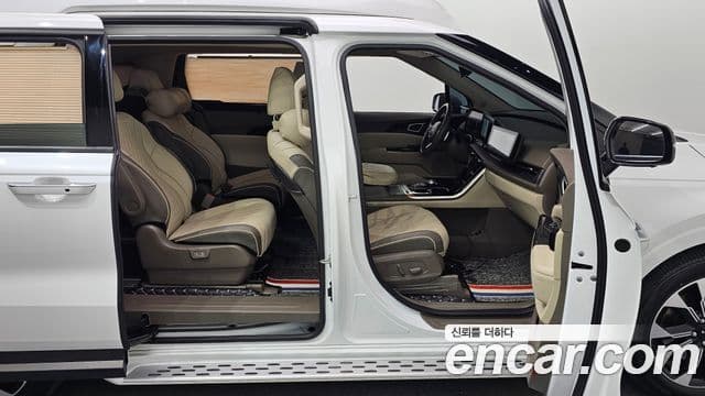 Kia Carnival 4세대 бензин 9인승 High Limousine(компания по спецнадстройкам), 2023 11
