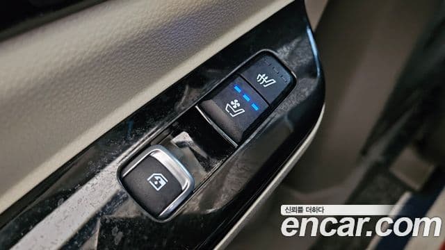 Kia Carnival 4세대 бензин 9인승 High Limousine(компания по спецнадстройкам), 2023 18