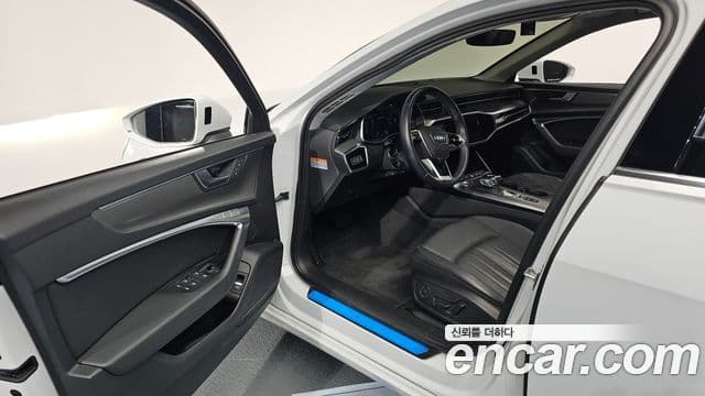 Audi A6 (C8), 2020 10