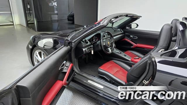 Porsche 718 Boxster, 2019 11