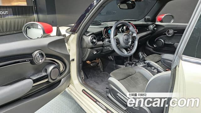 Mini Cooper S 3세대, 2022 11