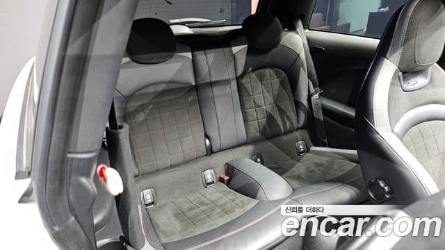 Mini Cooper S 3세대, 2022 12