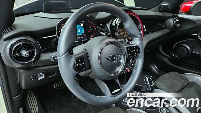 Mini Cooper S 3세대, 2022 13