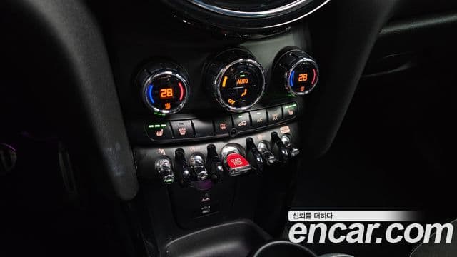 Mini Cooper S 3세대, 2022 17