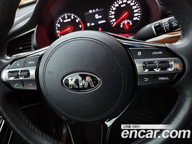 Kia All New K7 3.0 LPI Luxury (арендный автомобиль), 2017 13
