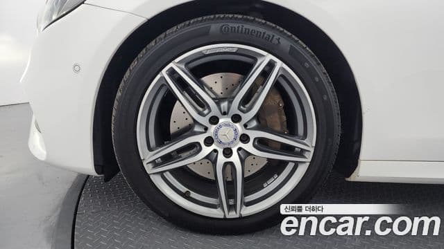 Mercedes-Benz E-класс W213 AMG Line, 2017 все фото