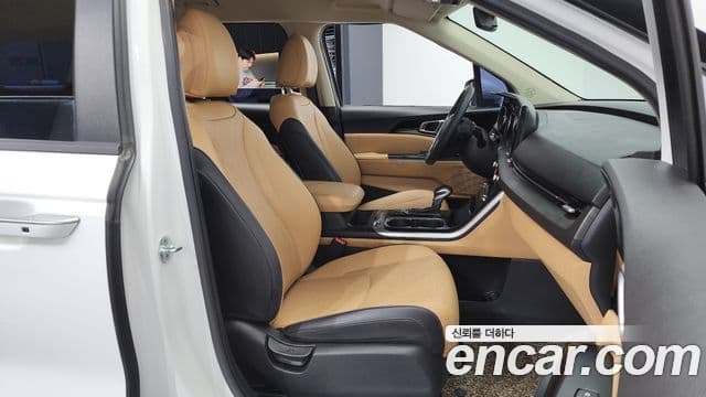 Kia Carnival 4세대 Prestige, 2022 11