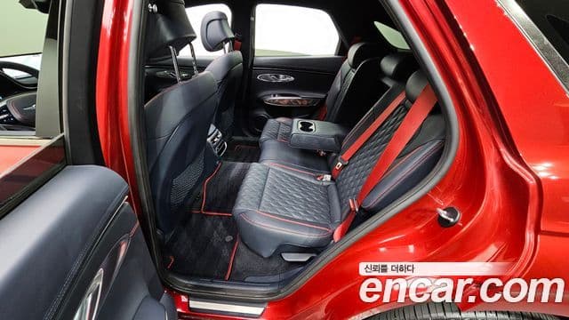 Genesis GV70, 2022 11