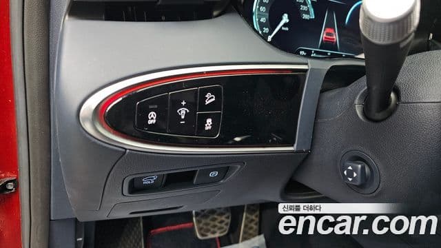 Genesis GV70, 2022 13