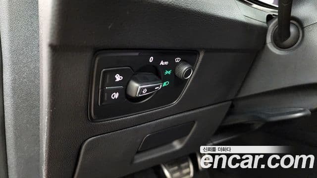 Volkswagen 아테온 2.0 TDI R-LINE 4모션, 2022 16