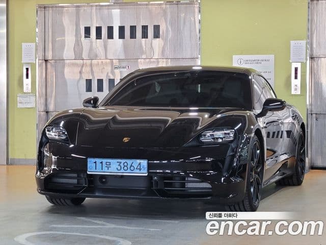 Porsche 타이칸 турбо, 2022 1