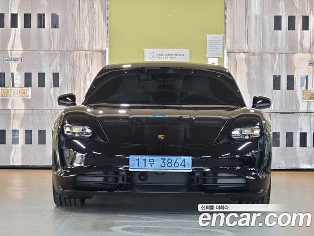 Porsche 타이칸 турбо, 2022 3