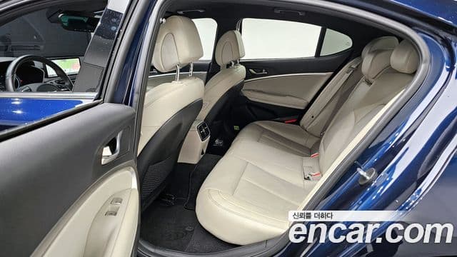 Genesis The / новый New G70, 2021 13