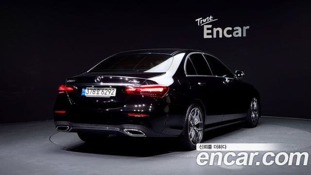 Mercedes-Benz E-класс W213 AMG Line, 2022 2