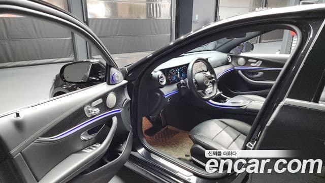 Mercedes-Benz E-класс W213 AMG Line, 2022 10