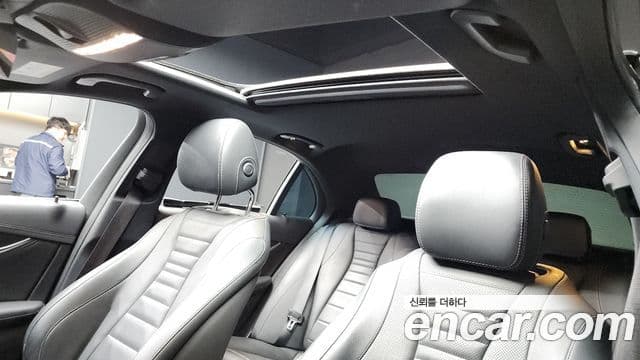 Mercedes-Benz E-класс W213 AMG Line, 2022 19