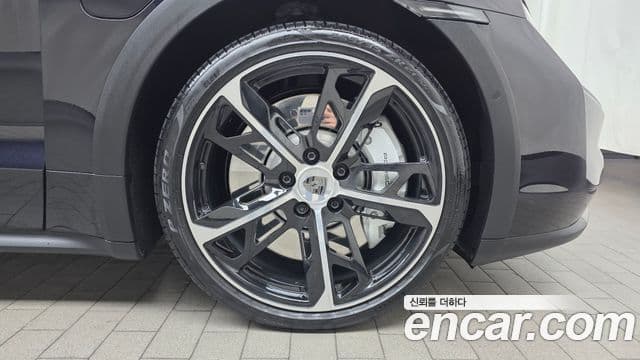 Porsche 타이칸 турбо Cross Turismo, 2025 все фото