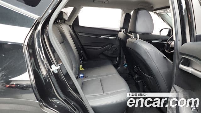 Kia The / новый New Seltos Prestige, 2023 12