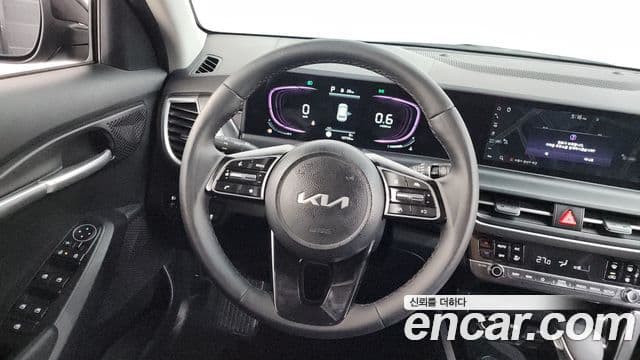 Kia The / новый New Seltos Prestige, 2023 13