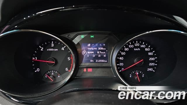 Kia All New Carnival Prestige, 2017 8